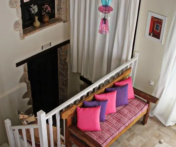 Casa vacanze Muse Neate Chalki Town