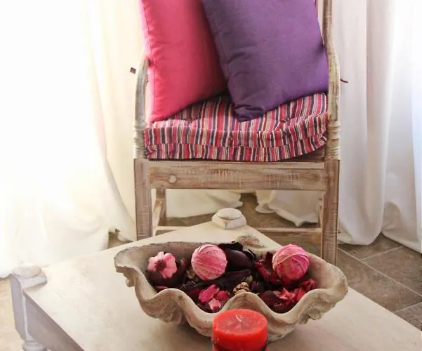 Muse Neate * Chalki Town